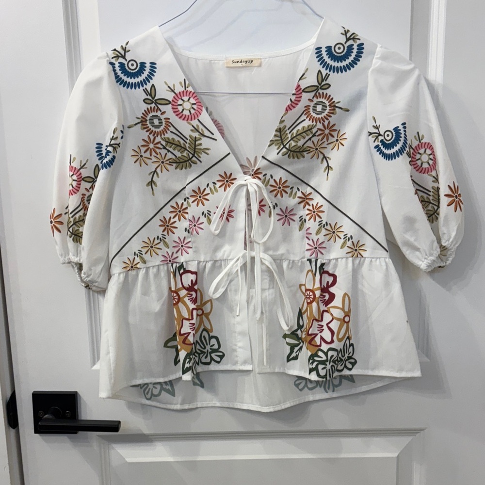 Tie front Floral and White Blouse